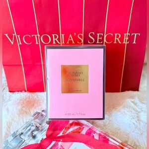 🩷🩷Victoria's Secret Bombshell Perfume 1.7 oz 🩷🩷
